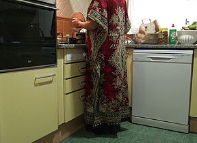 Pakistani Stepmother Creampied By Stepson In Kitchen
