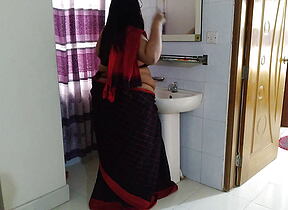 Tamil Hot aunty stand in front of mirror amp hair combined then a Guy fucks her on Valentine039s Day  2023 Happy Valentine